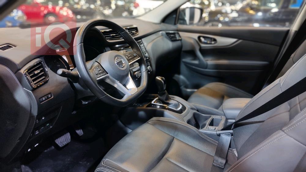 نيسان روج سبورت